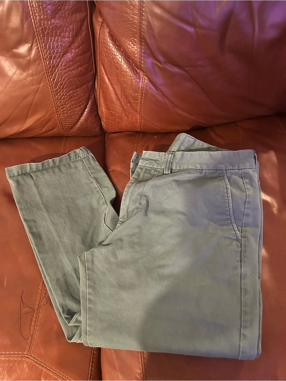Old Navy Men's Chino Pants in Slate Blue-Green